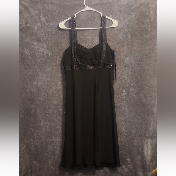 Jones Studio Black Cocktail Dress - Picture 3 of 8